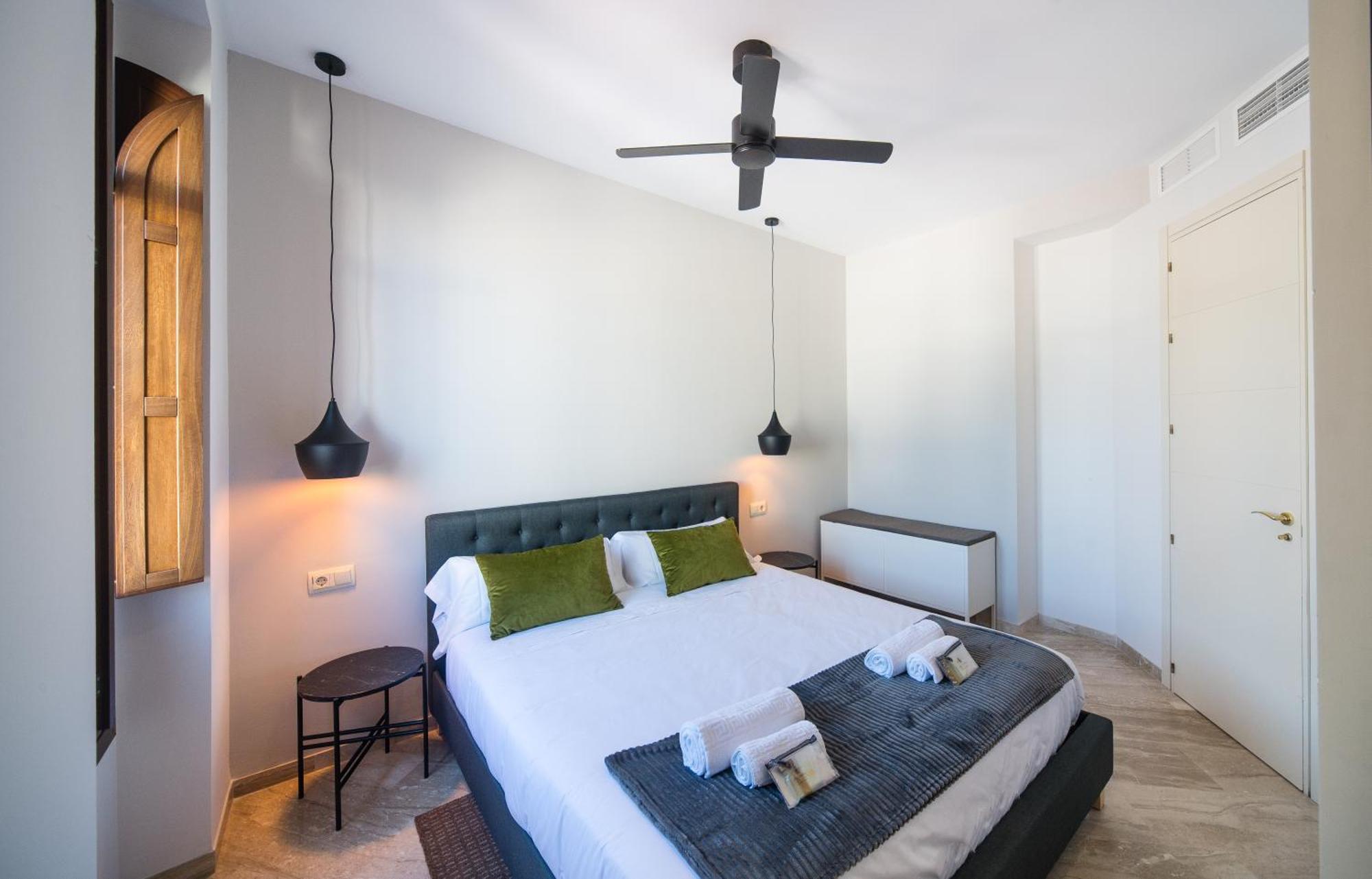 Exclusive Triplex With Private Terrace Apartment Seville Ngoại thất bức ảnh